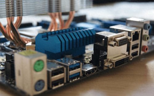 探秘電子信息工程與電子信息科學(xué)與技術(shù)的專業(yè)差異